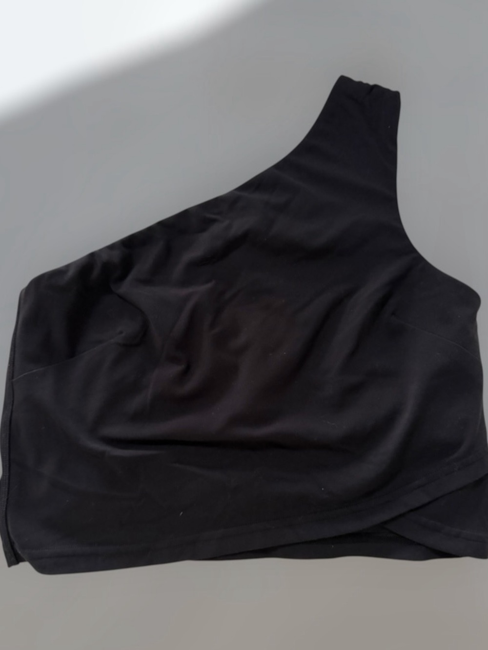 Lululemon asymmetrical sportsbra